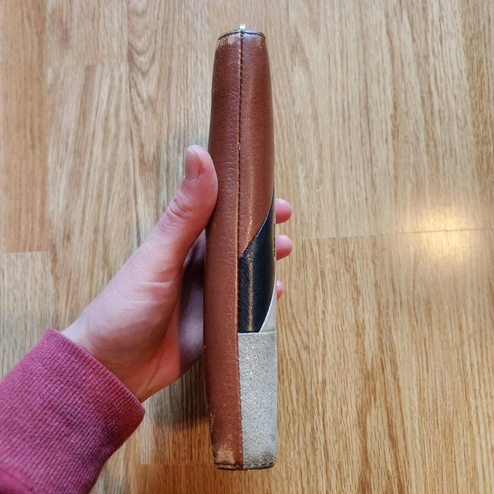 Fossil Wallet - Picture 6 of 11